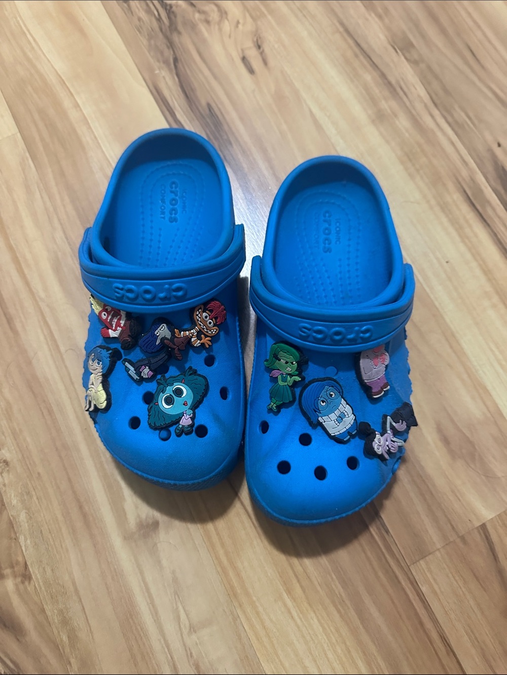 Kids Crocs - Picture 2 of 4